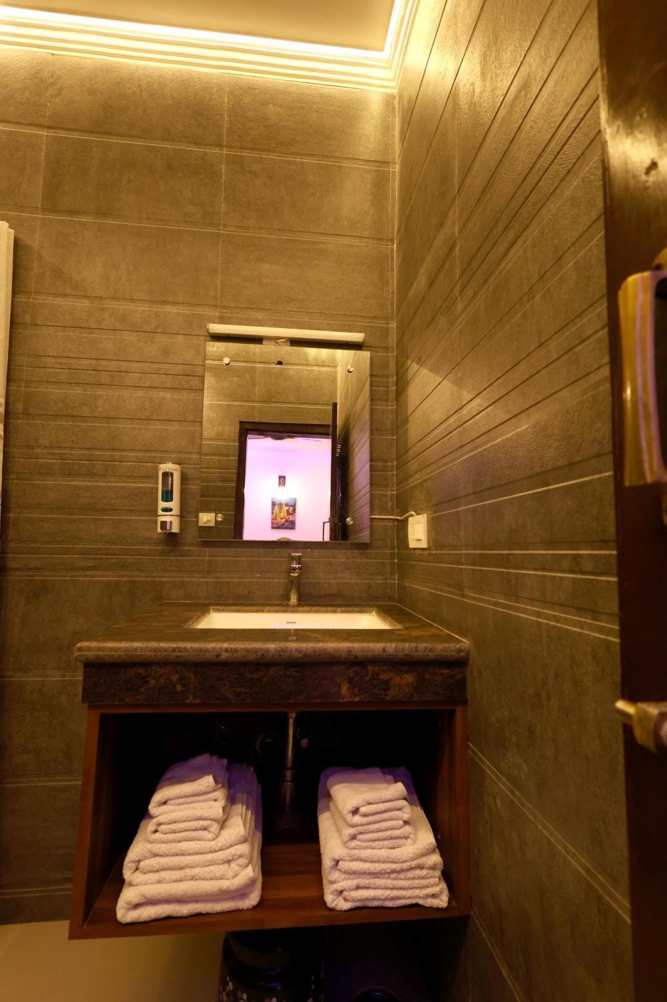 Shivalayaa - The Divine Abode Apartment Agra  Bagian luar foto